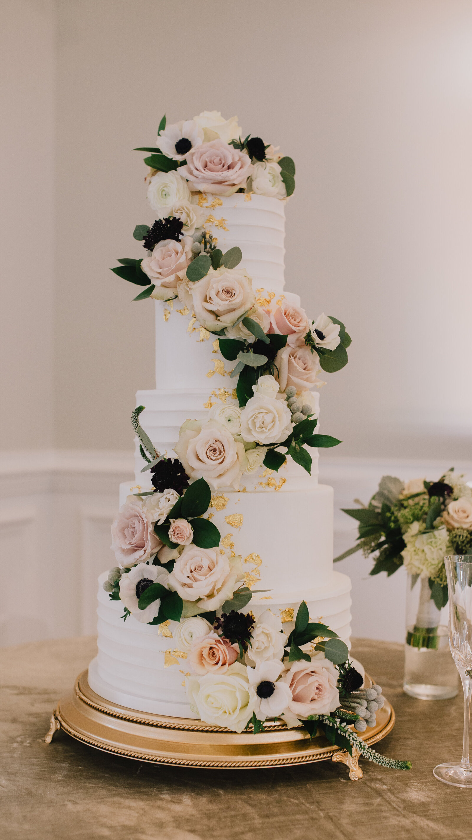 Elegant-Wedding-Cake-Ashley-Cakes-31