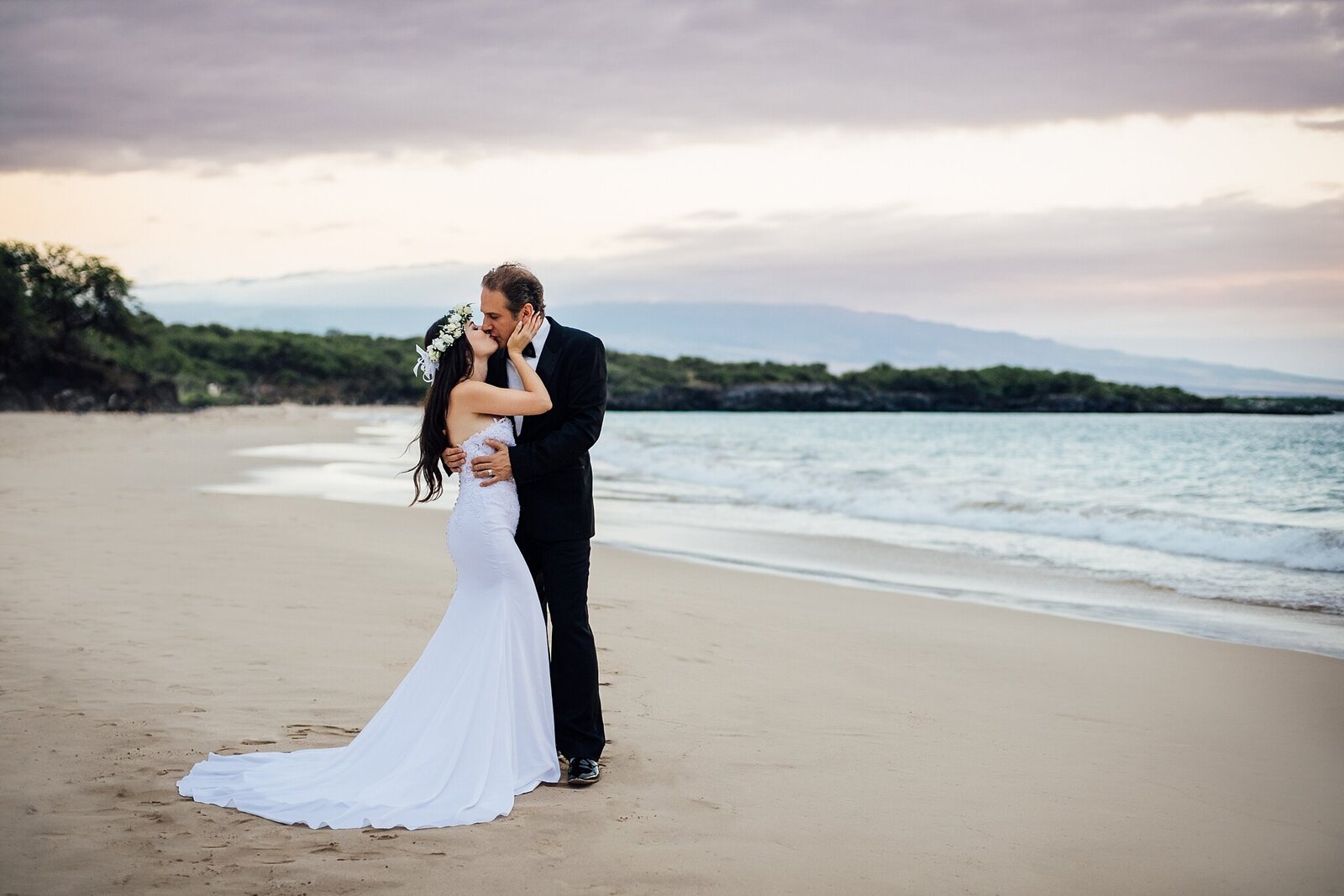 hapuna beach wedding on the Big Island