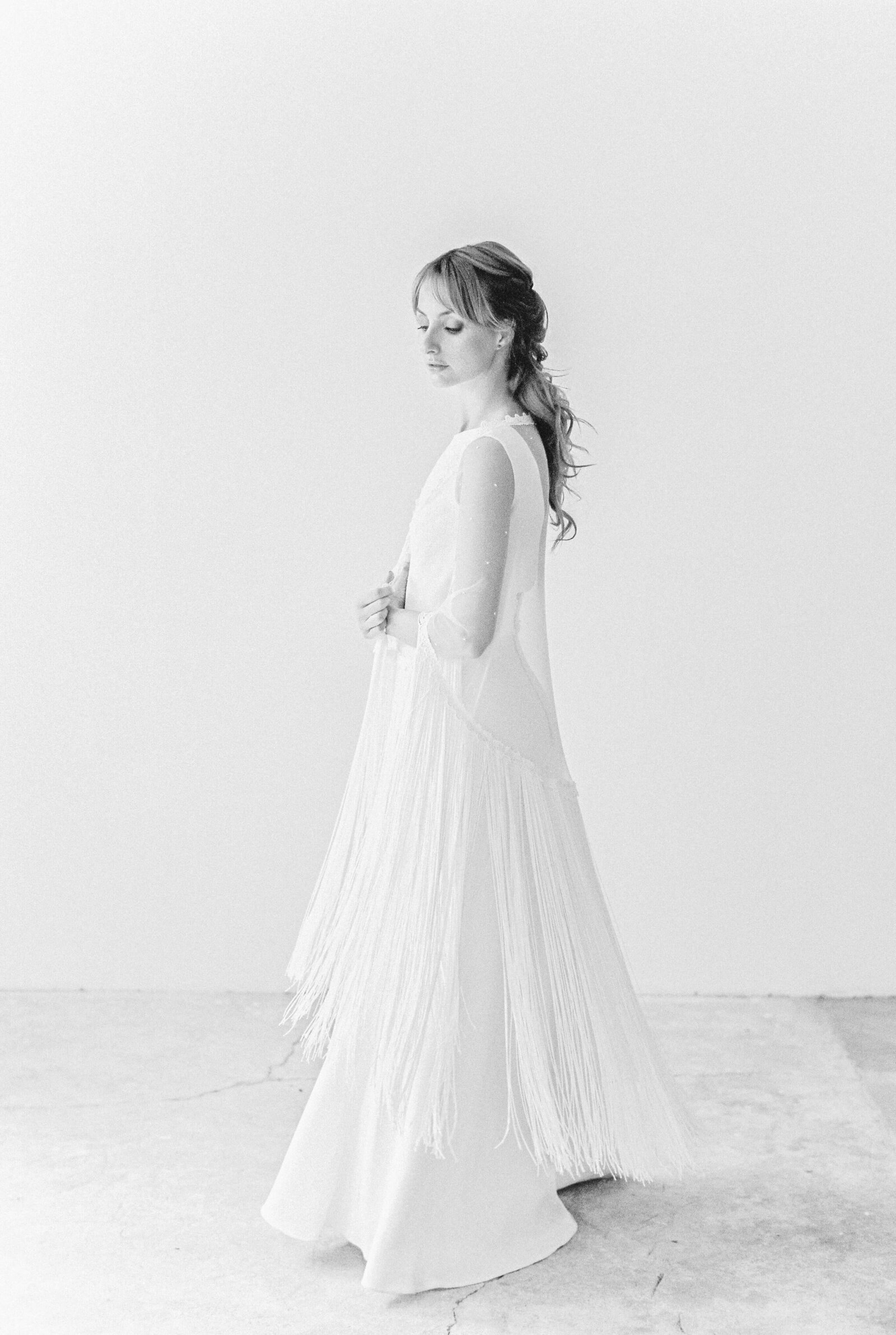 Wedding-dress-bridal-gown-store-website-template-Showit-pexels-leeloo-thefirst-5038638