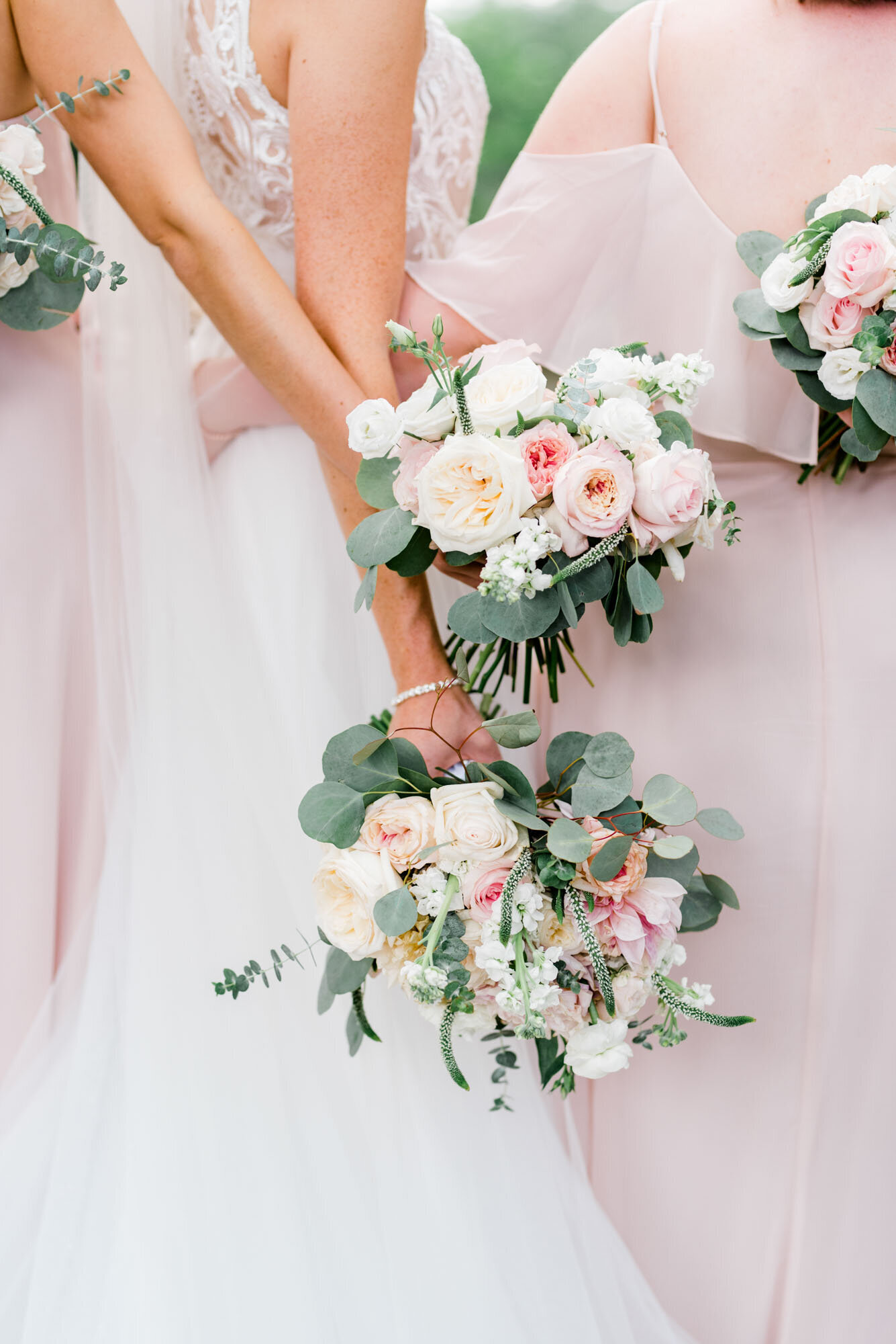 Kristin Leanne Photography - Diana Elizabeth Designs Cleveland Wedding Florist - 49