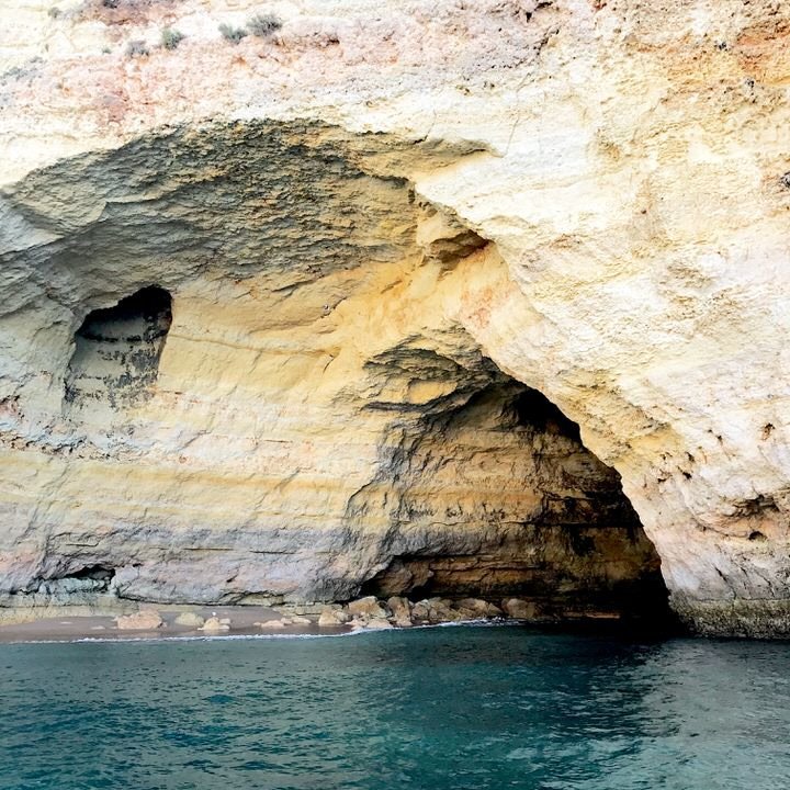 algarve cliffs