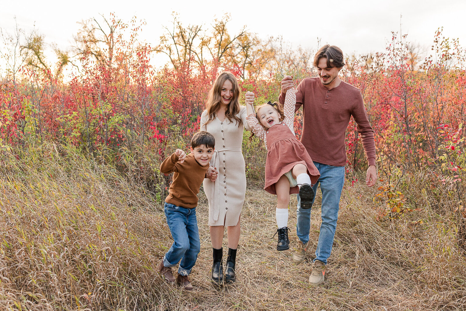 2023 Krystal-Moore-Photography-Fall-Family-Photos-Moose-Jaw-16