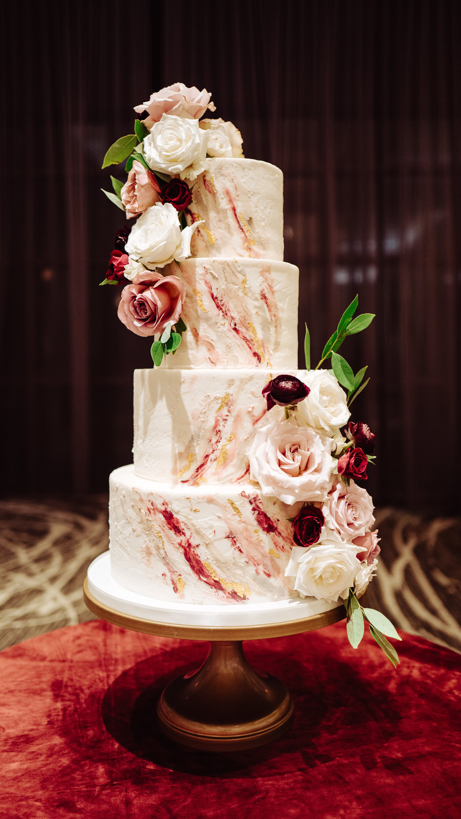 Modern-Wedding-Cake-Ashley-Cakes-30