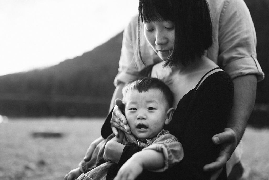 portland-family-photographer-pnw-golden-creek-pond-seattle-47