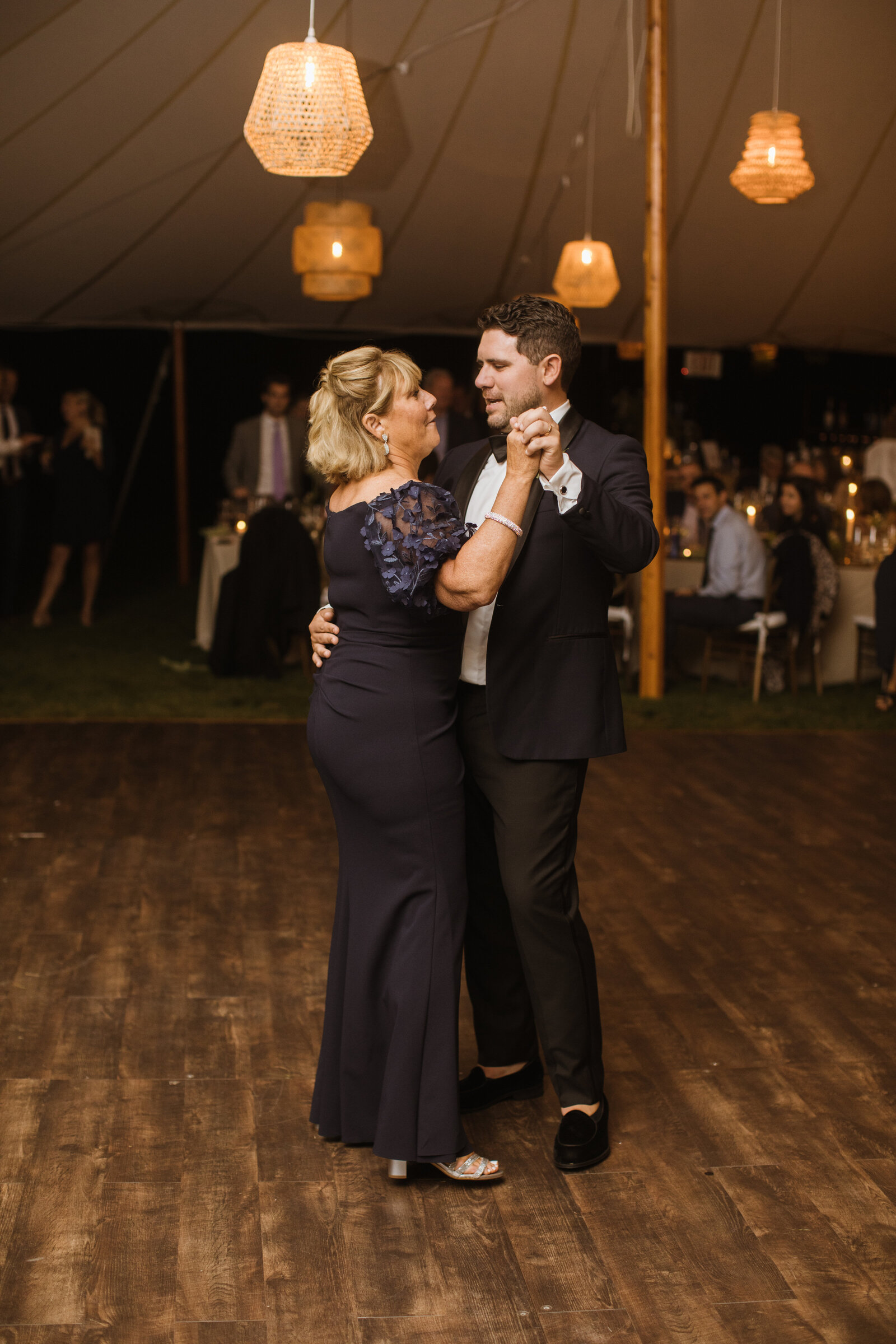 jubilee_events_tented_wedding_fall_163