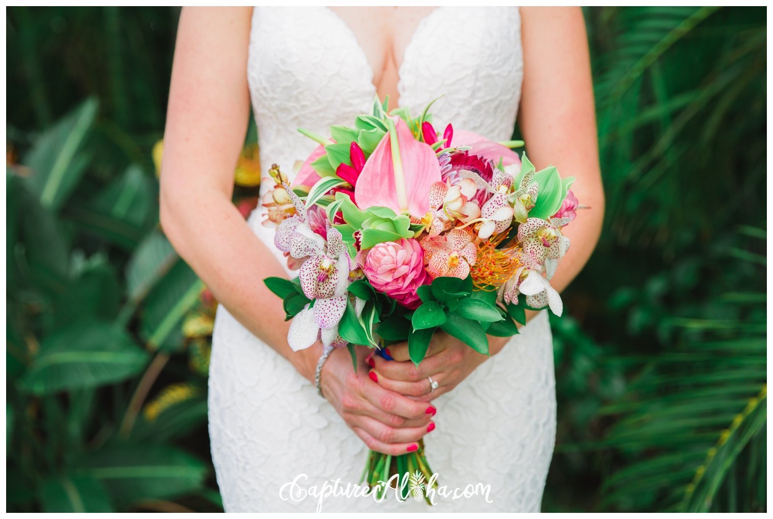 bridal-bouquet-tropical