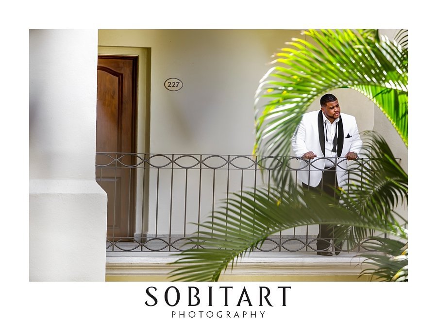 Groom getting ready for ceremony at Dream Resorts Los Cabos Mexico photo by Sobitart Photography