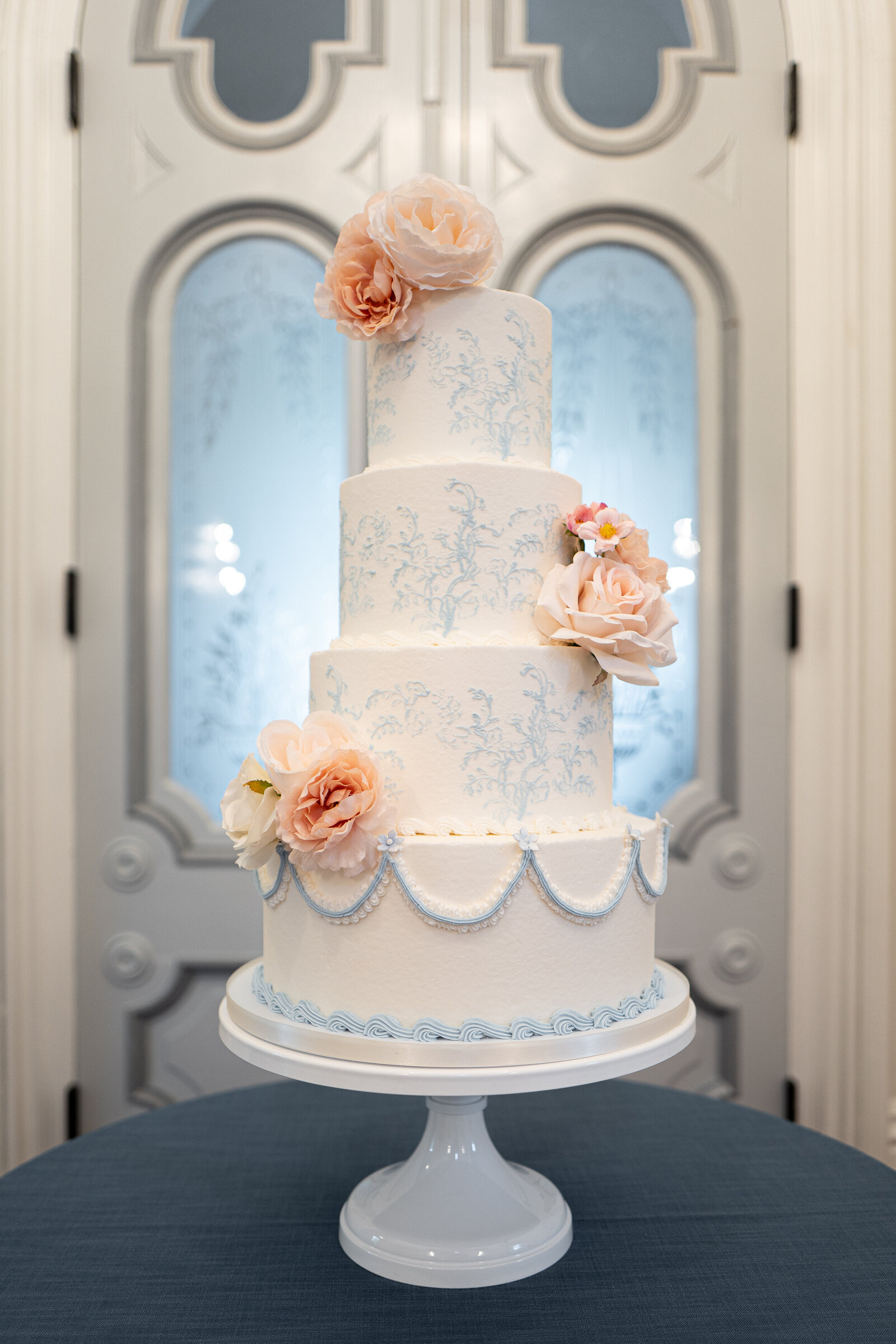 Elegant-Wedding-Cake-Ashley-Cakes-73