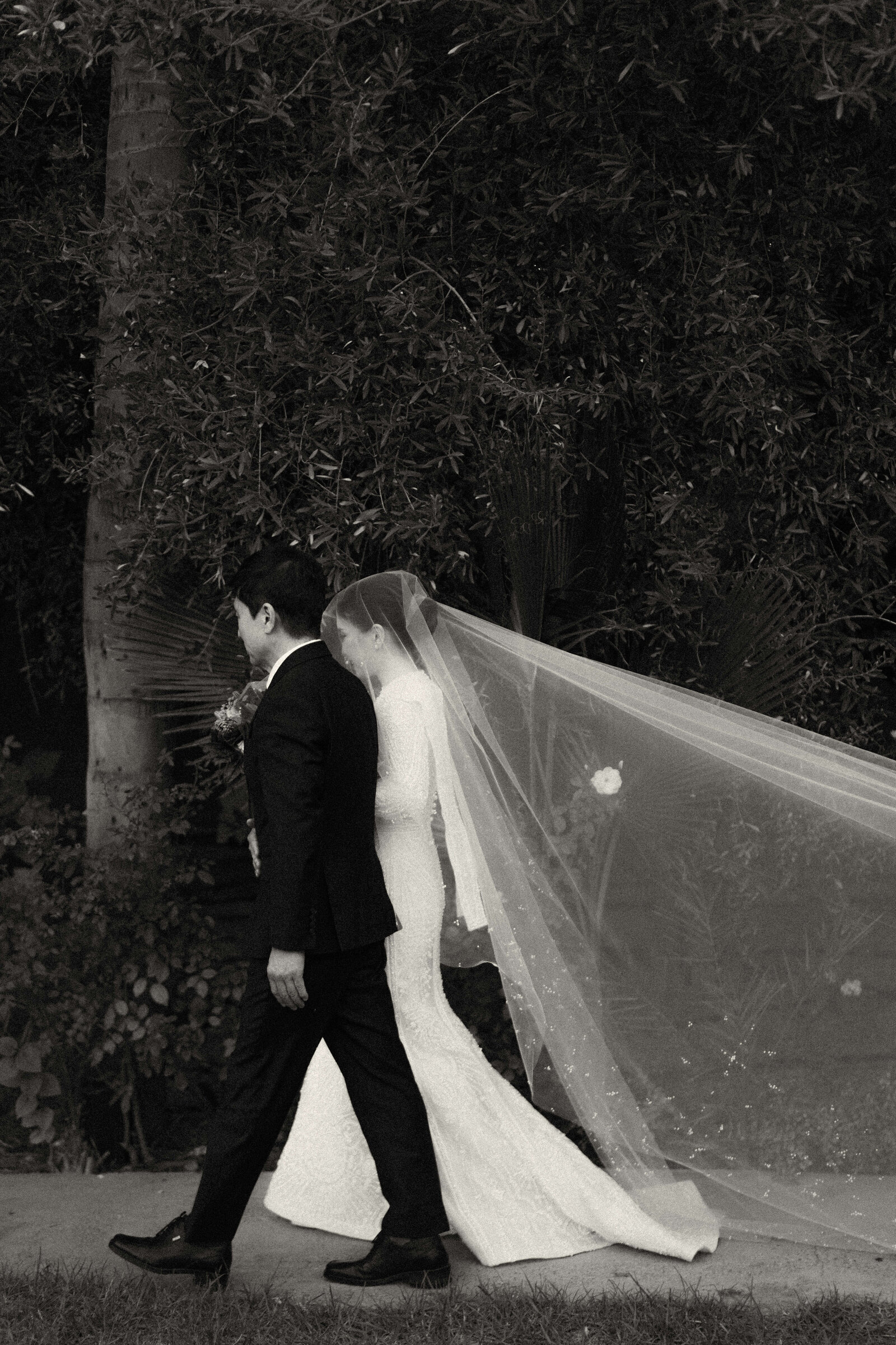 bride-father-ceremony-entrance