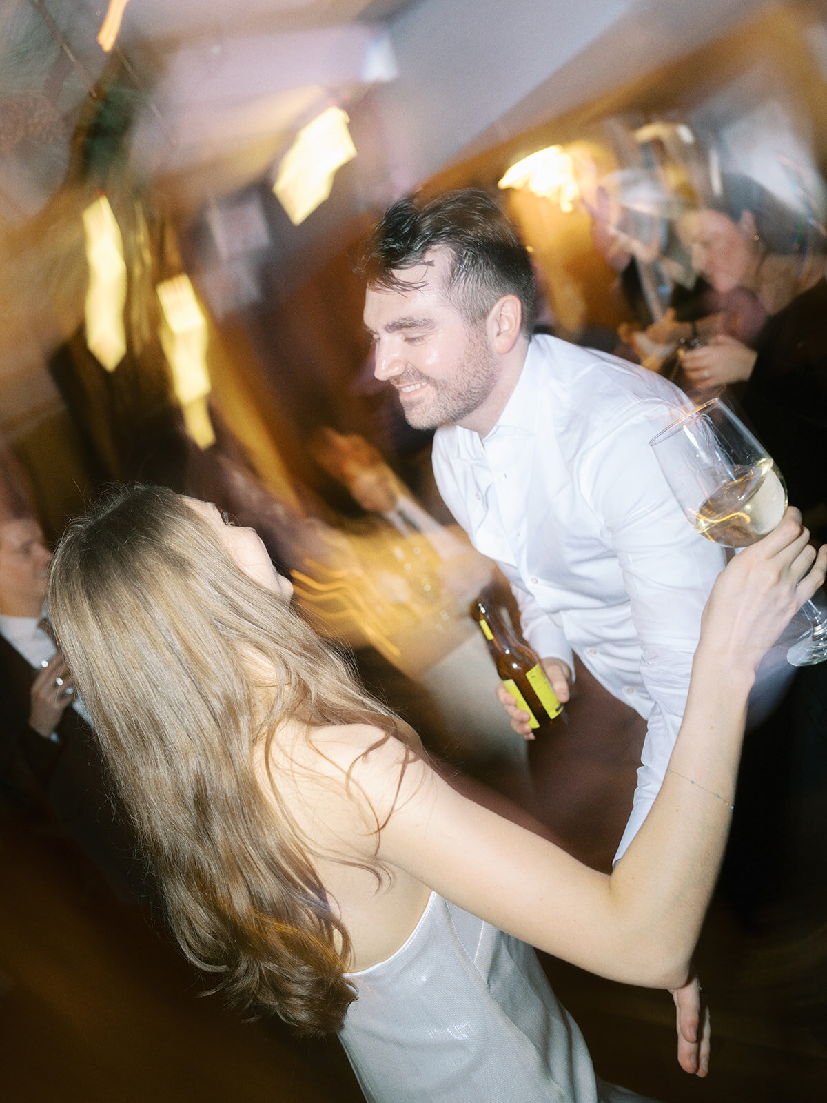 Chicago_Wedding_Photographer_LaurenPage23-144