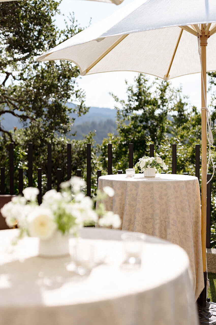 intimate-luxury-backyard-wedding-25