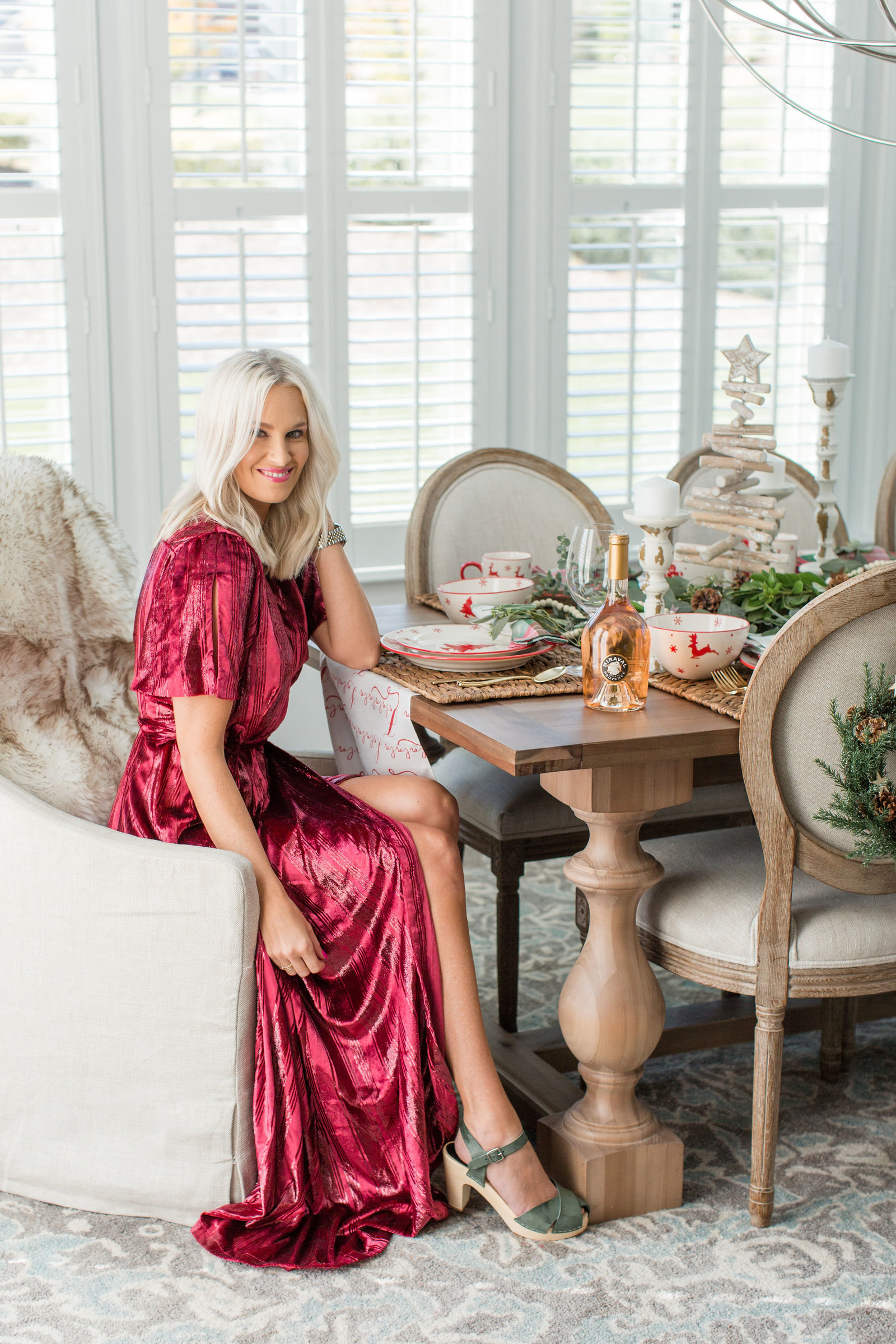 Elizabeth McCravy Showit Website Template Shop - Stay Blissful Vacation Homes - Templates for Business Life Coaches - Mckenna Christmas Collab -12