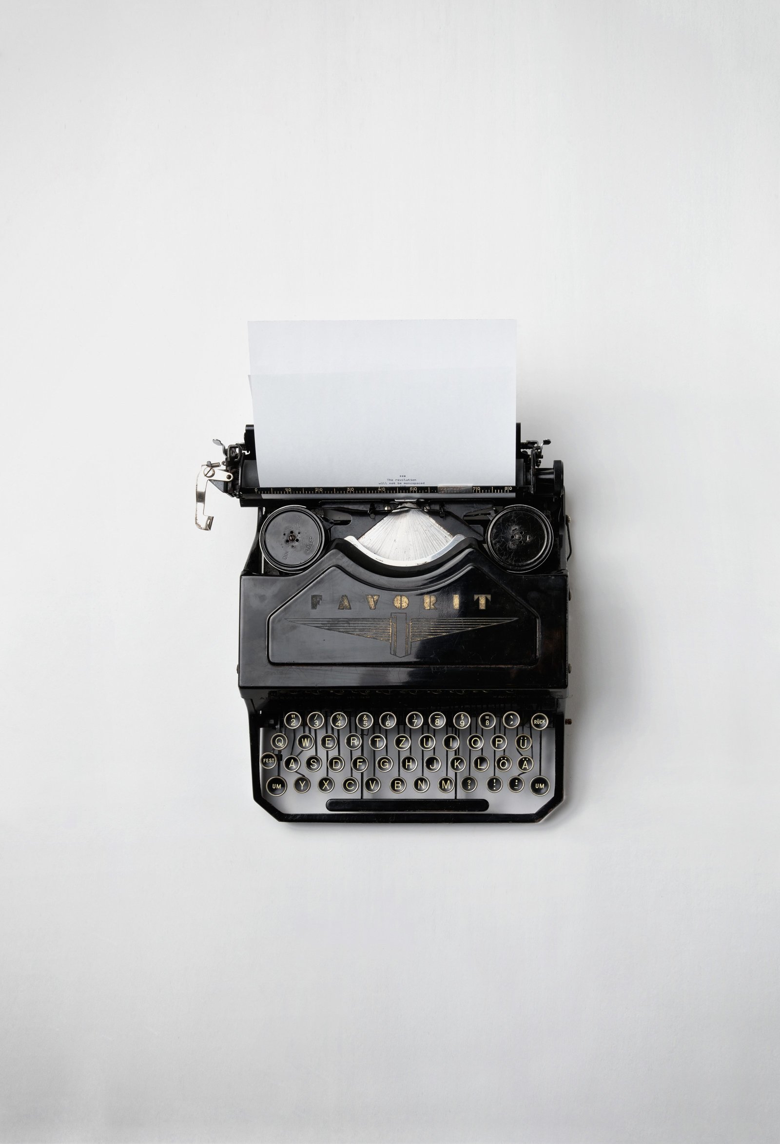 typing-vintage-technology-keyboard