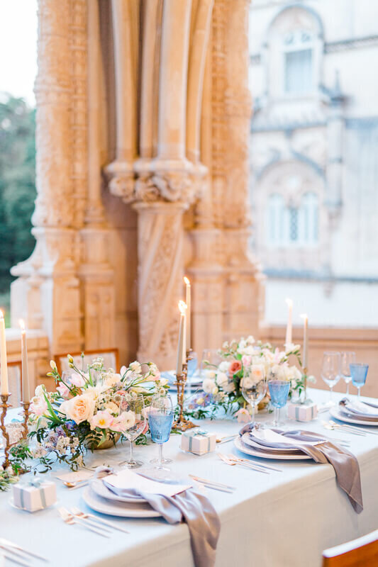 intimate-wedding-receptio-portugal-blue-andblush-wedding-decor-luxury-wedding-planner
