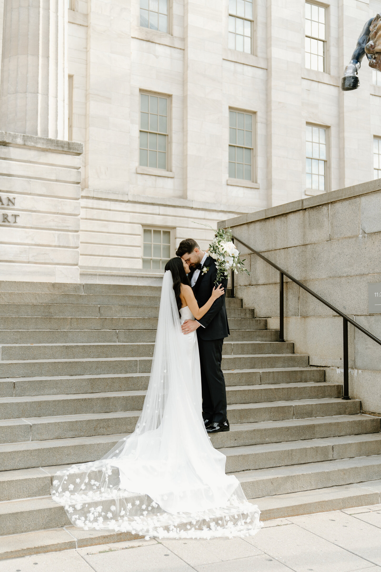 Wedding photography of stunning young couple at the national portrait gallery in washington, d.c
