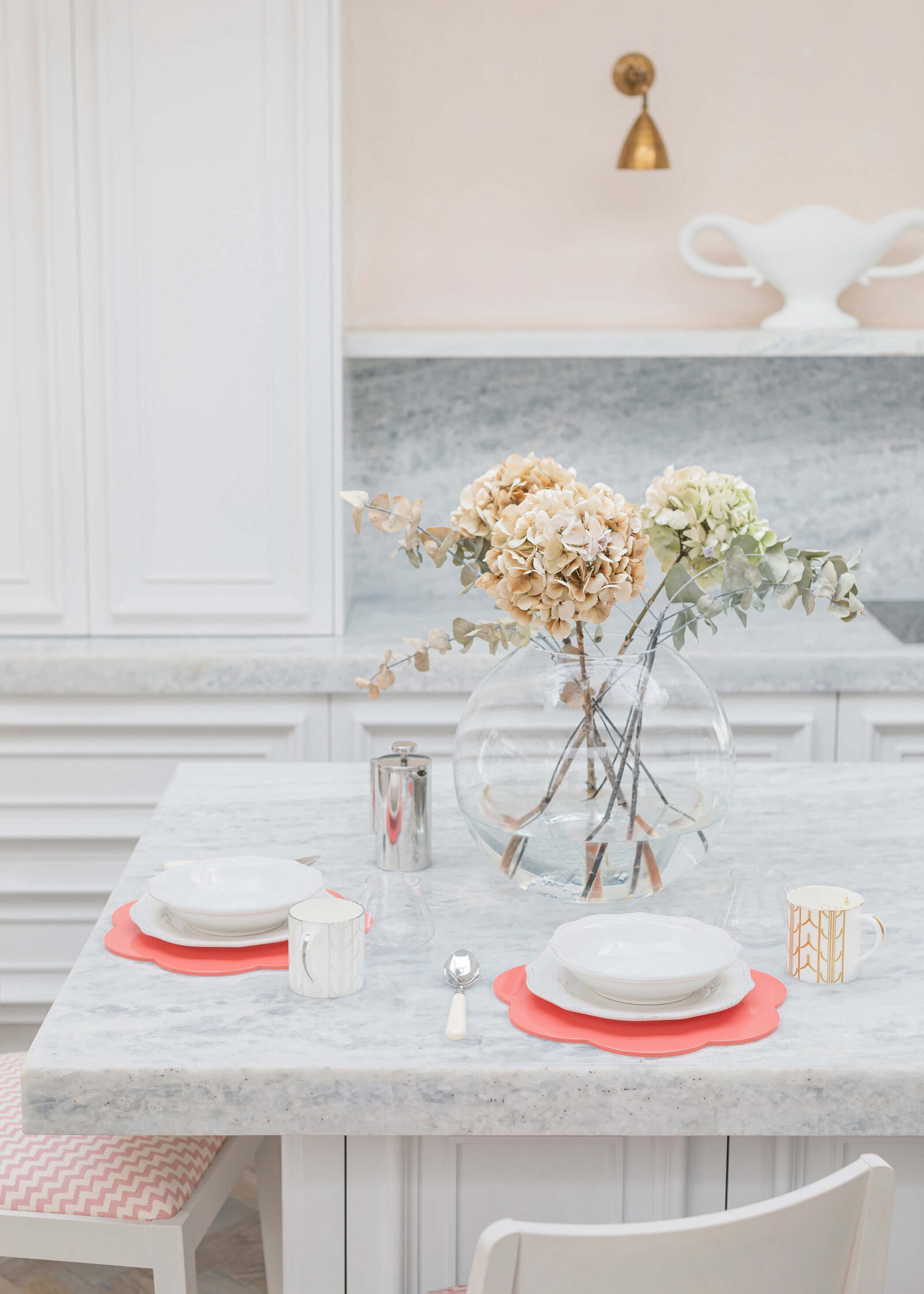 chloe-winstanley-editorial-addison-ross-sheer-luxe-kitchen-interiors