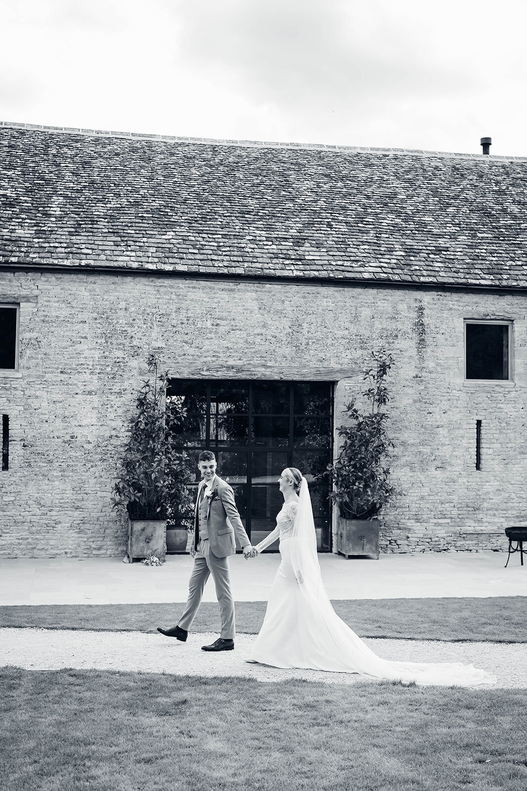 old-gore-barn-cheltenham-wedding-photpgrapher
