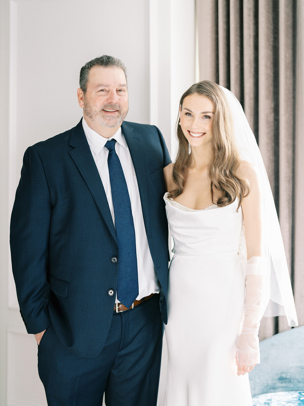 Chicago_Wedding_Photographer_LaurenPage23-30