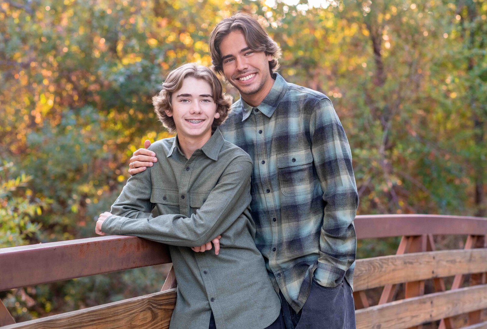 Maria-McCarthy-Photography-family-outdoor-brothers