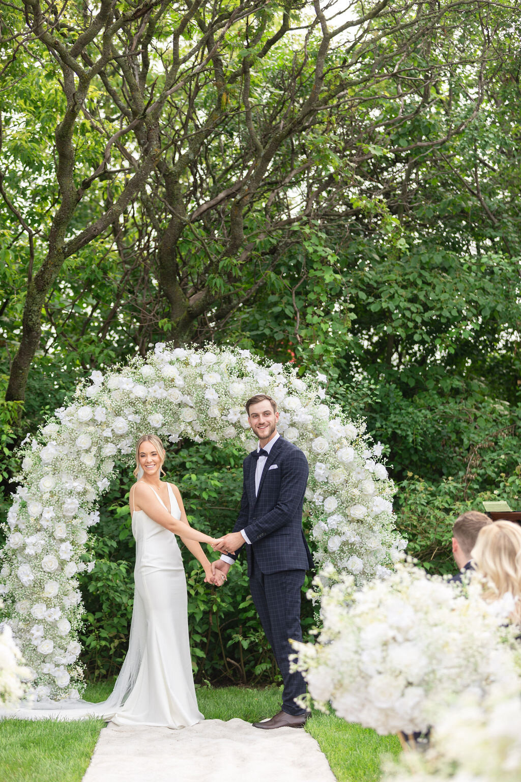 Chapiteau Le Cardinal Gentile venue wedding_montreal and france wedding photographer | luxury moment photography-Luxury Wedding photographer