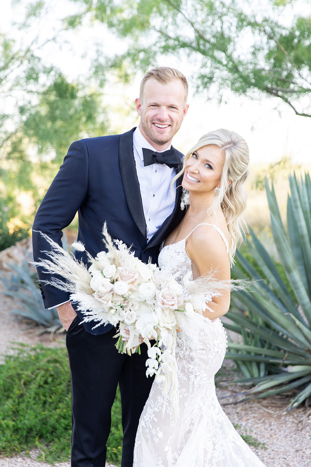 Karlie Colleen Photography - Ashley & Grant Wedding - The Paseo - Phoenix Arizona-684