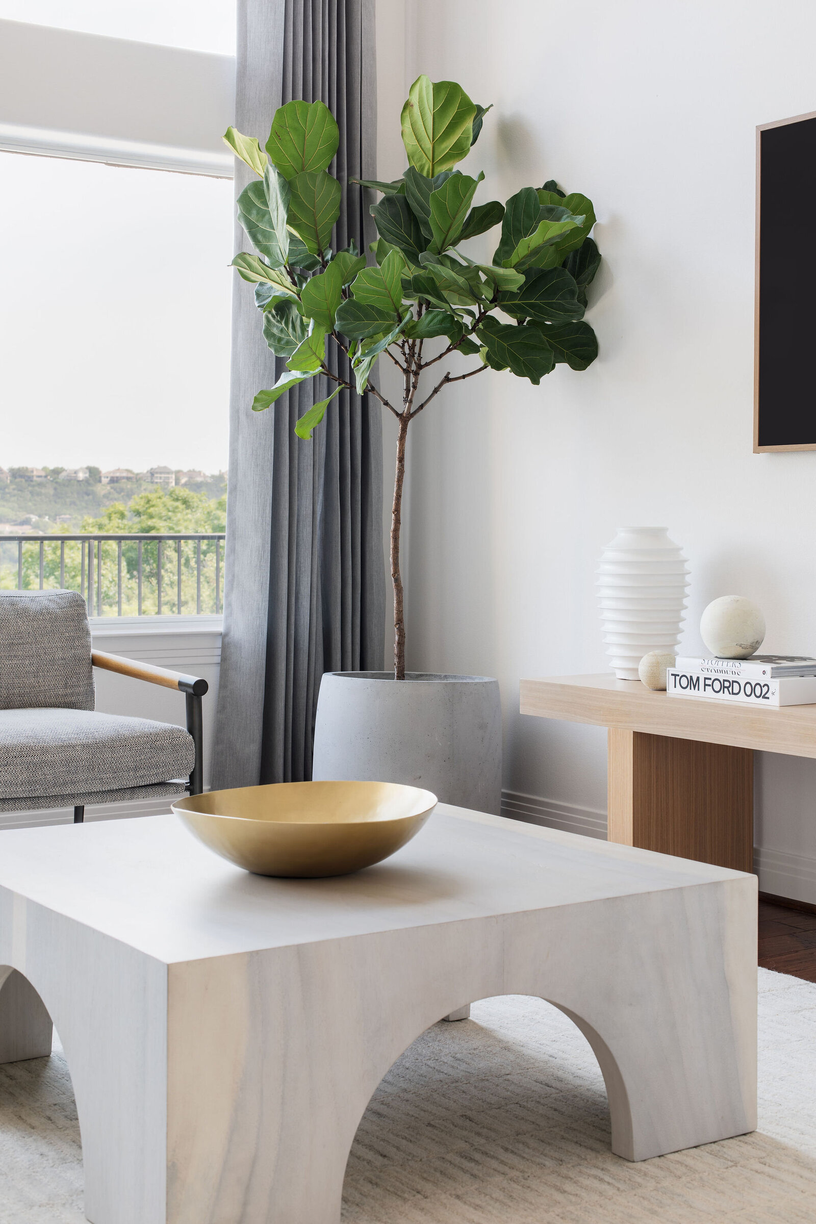 neutral+living+room+furniture+design+nuela+design+square+coffee+table