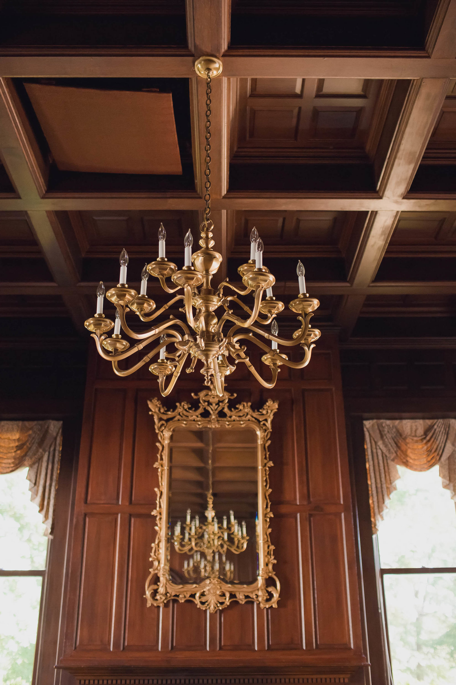 interior-mansion-victorian-chandeliers-kate-timbers-photography-952