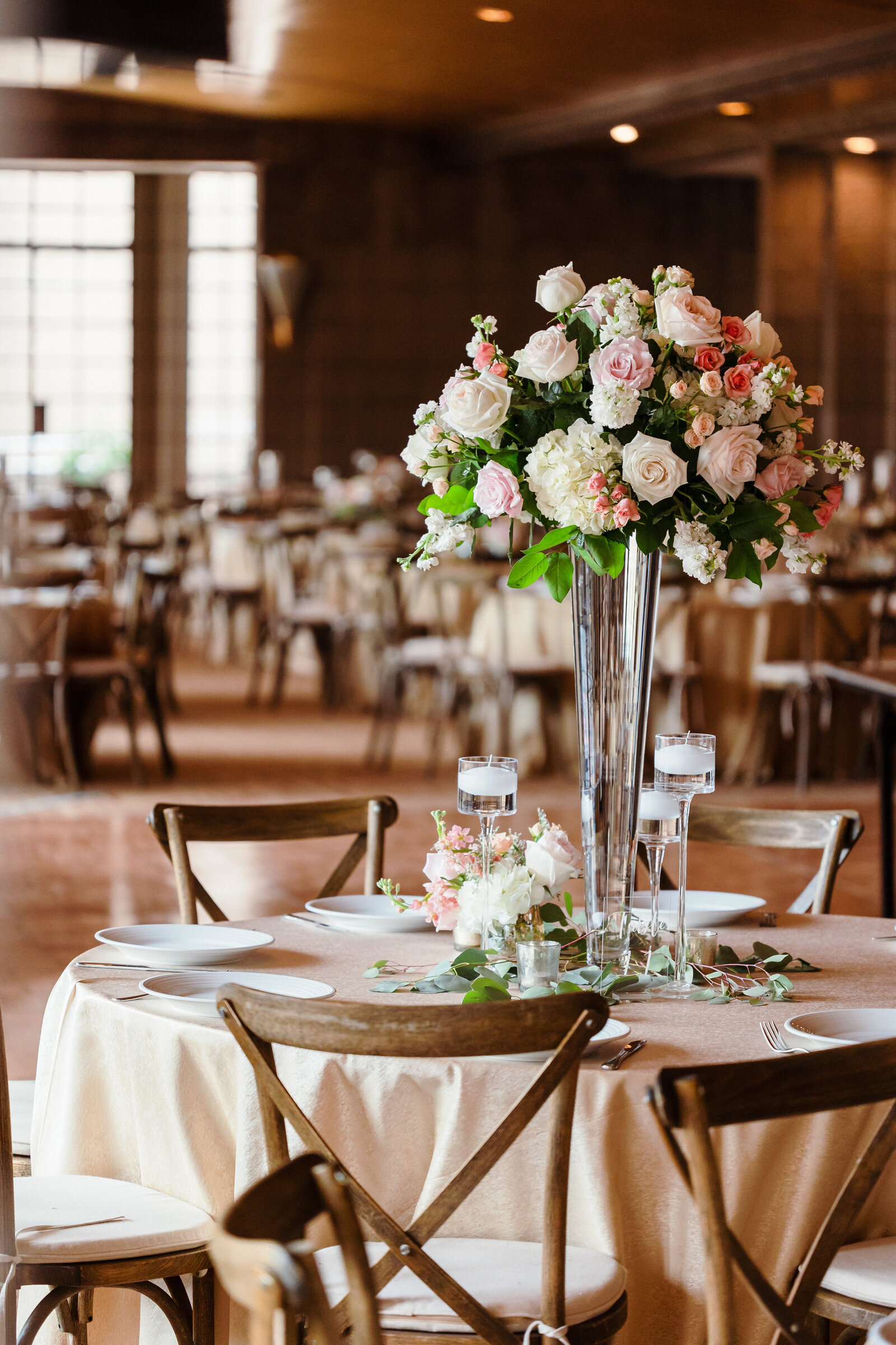 Your Event Florist - Scottsdale Wedding Florist-17