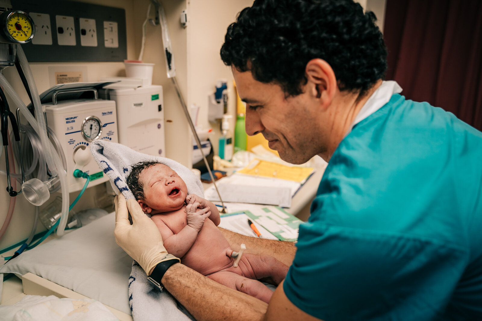 Tauranga-photography-birth-hospital-babygirl-149-2