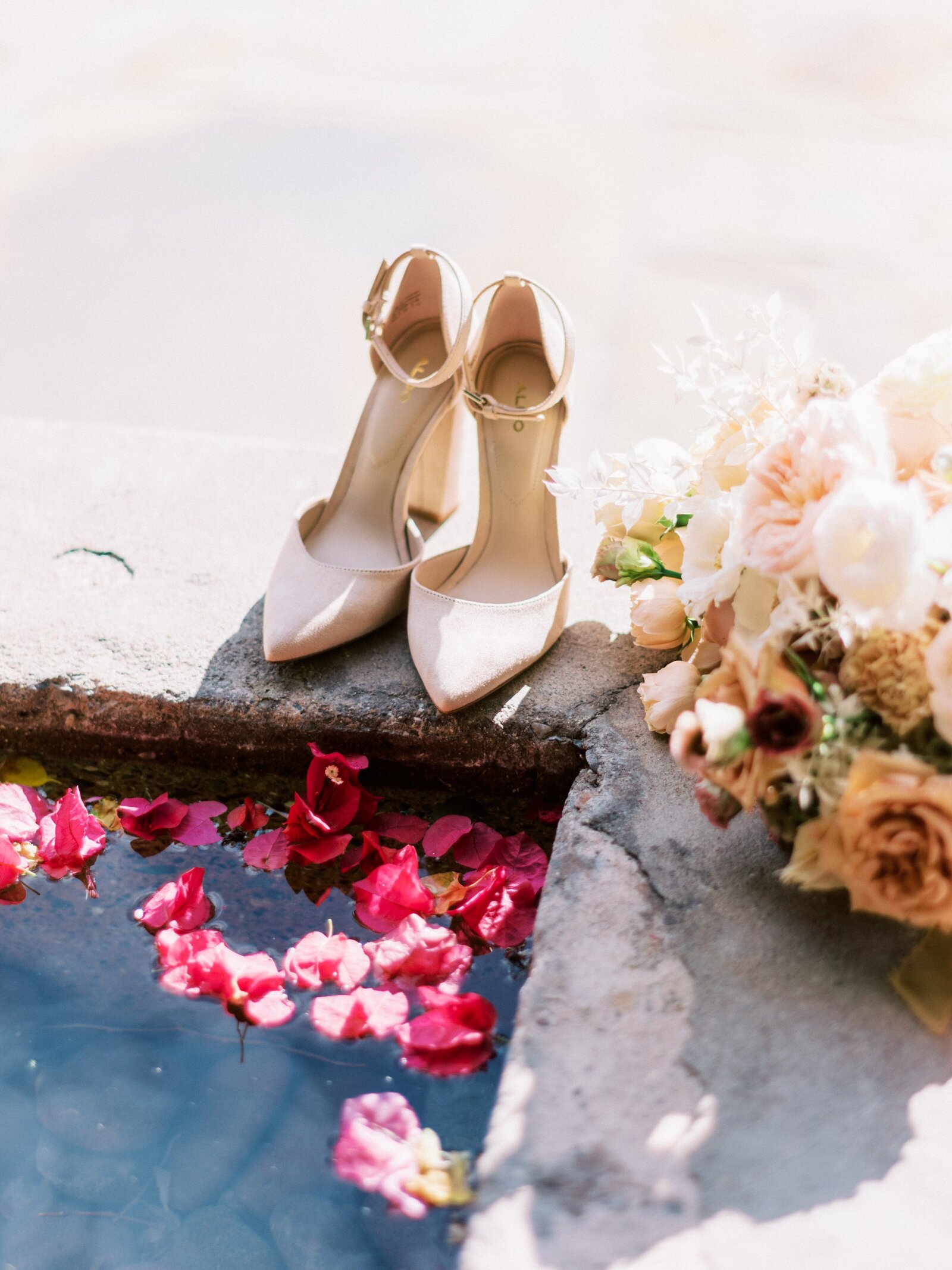florists-phoenix-az-wedding-details