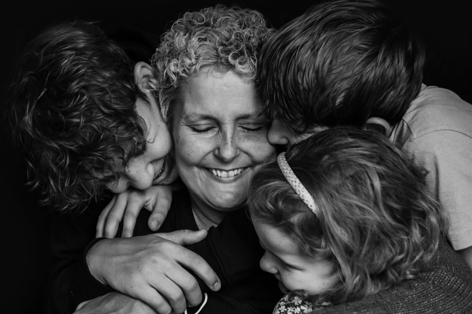 Liefdevol herinneringsportret gemaakt door fotograaf in Nissewaard