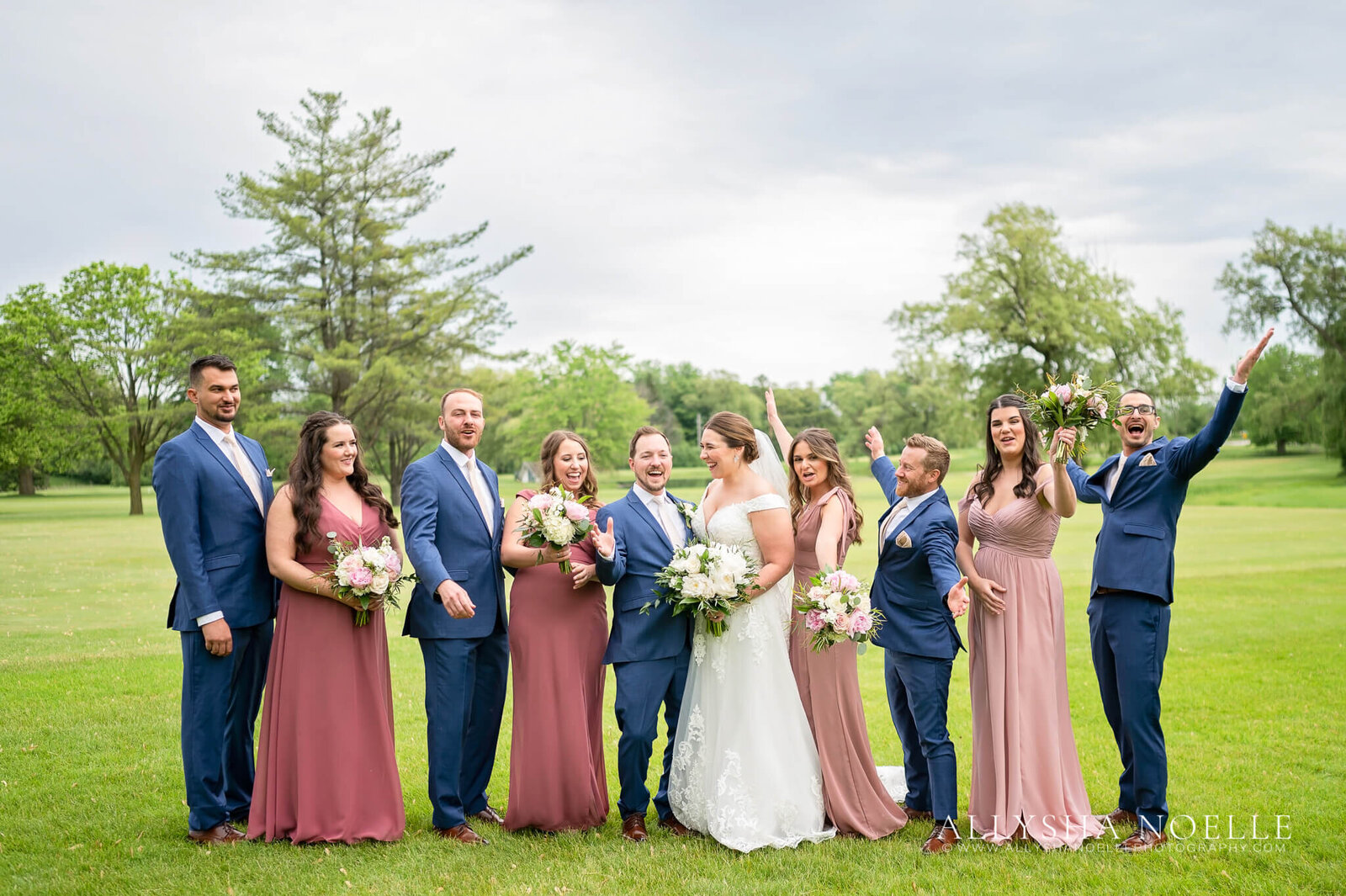 Wedding-at-River-Club-of-Mequon-171