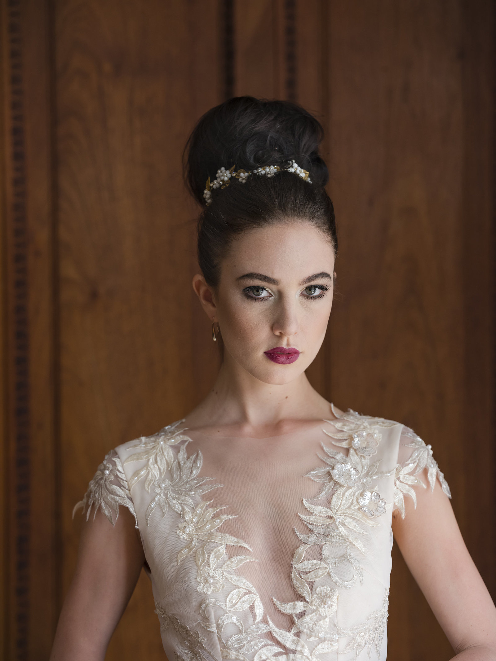 Eos_blush_silver_embroidered_silk_wedding_dress_JoanneFlemingDesign_DavidStanburyPhoto (7)