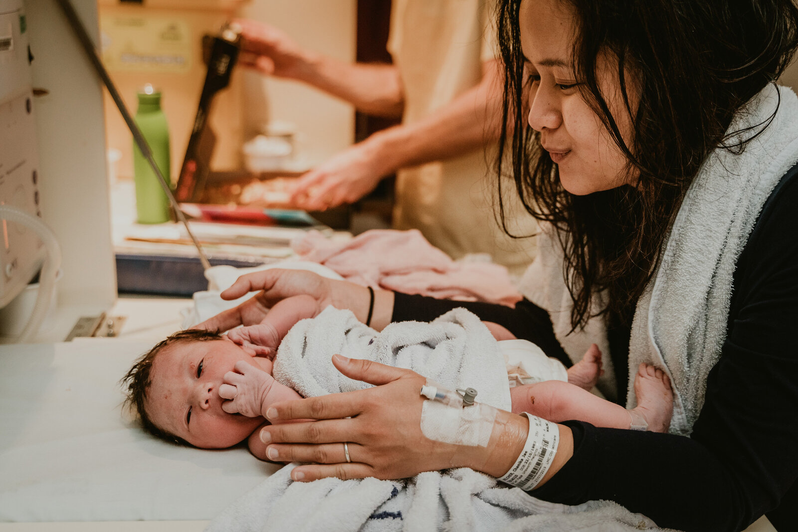 Tauranga-photography-birth-hospital-babygirl-195-2