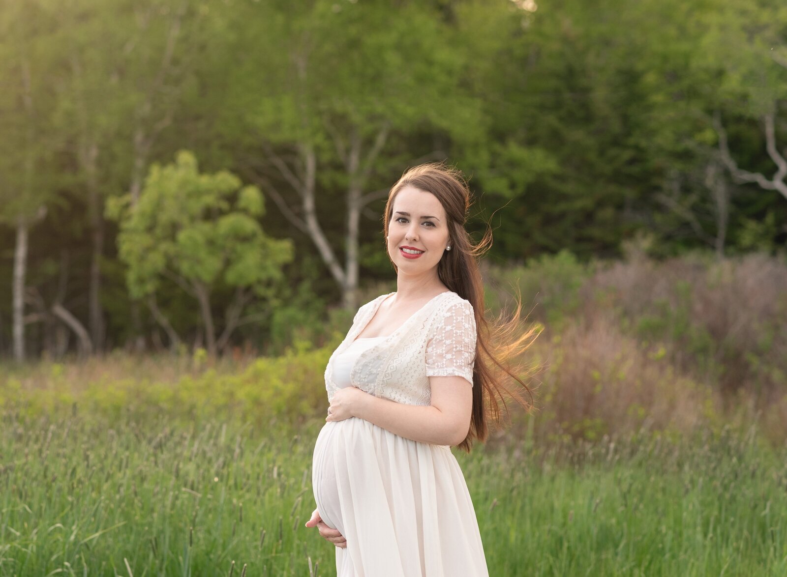 maternity session at Irving Nature of a pregnant woman