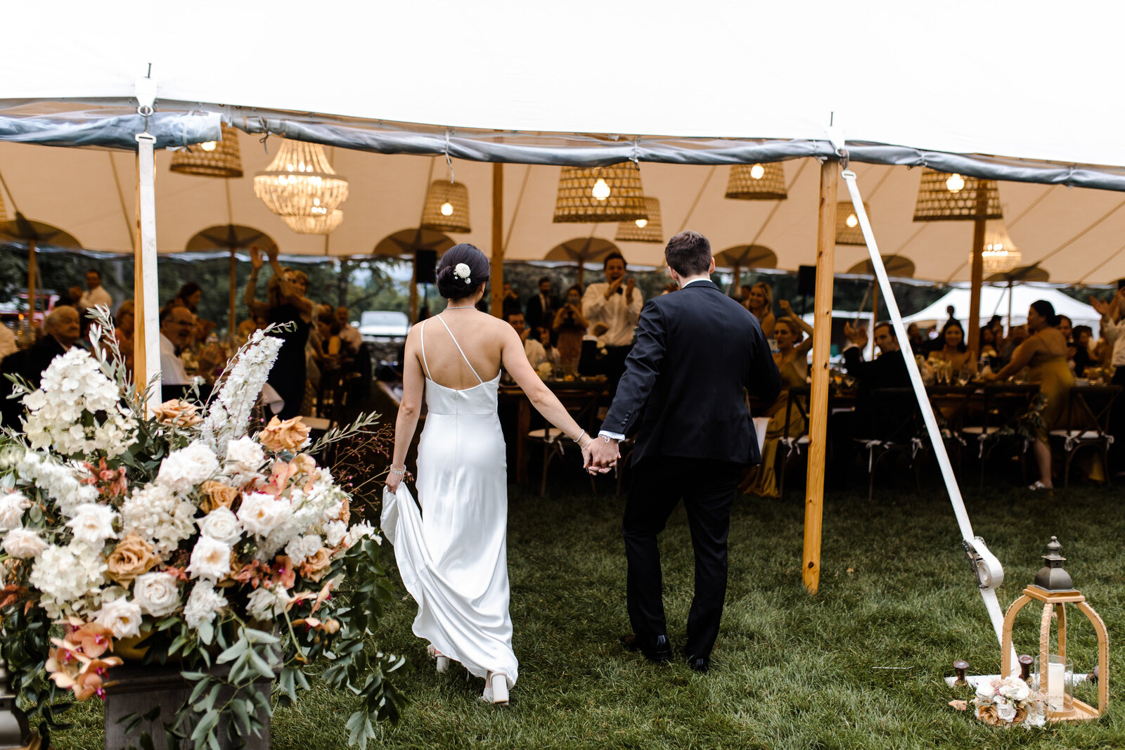 jubilee_events_connecticut_summer_tented_wedding_130
