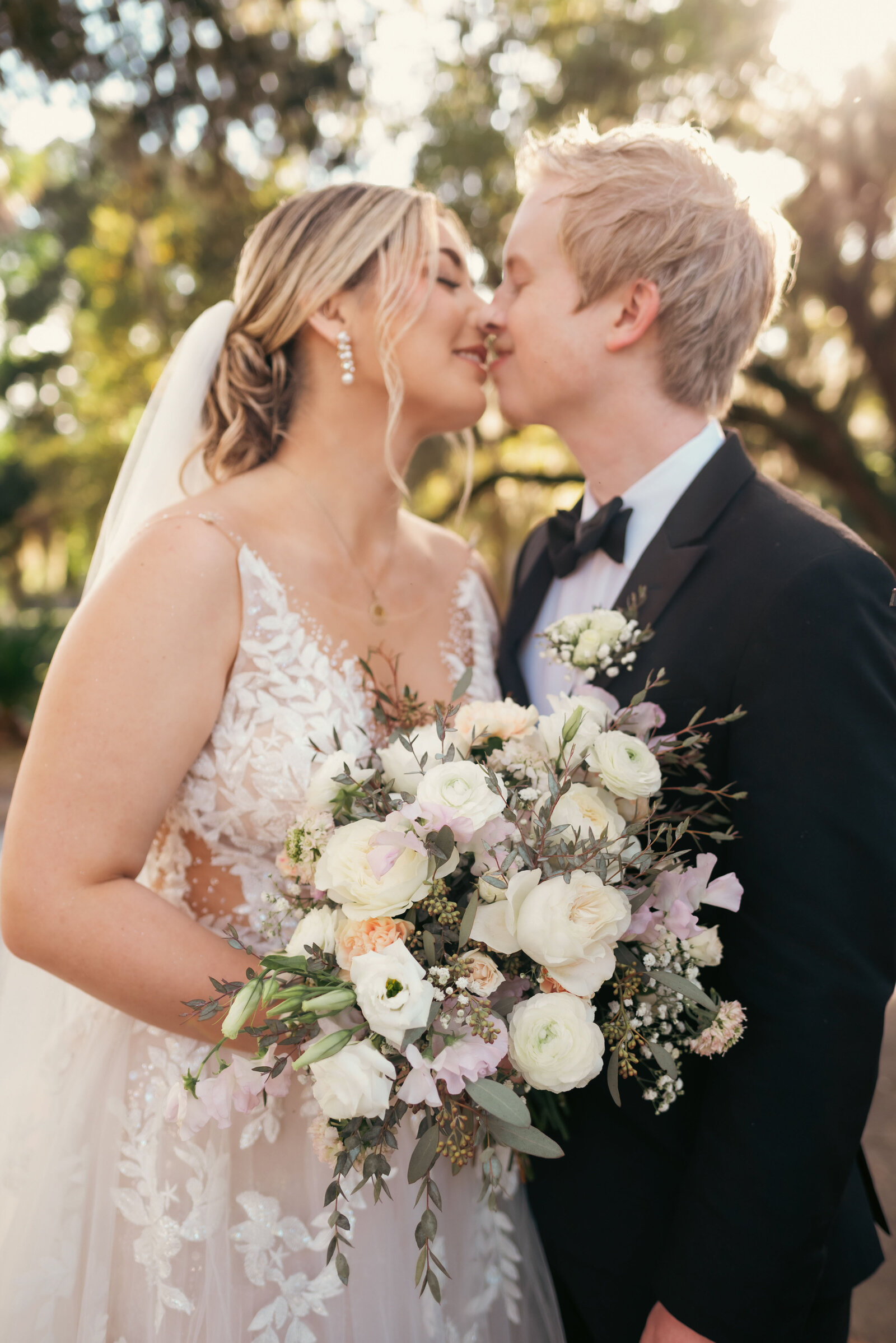 The Ribault Club Wedding photos by Chabeli Woolsey Black Tie and Co-19