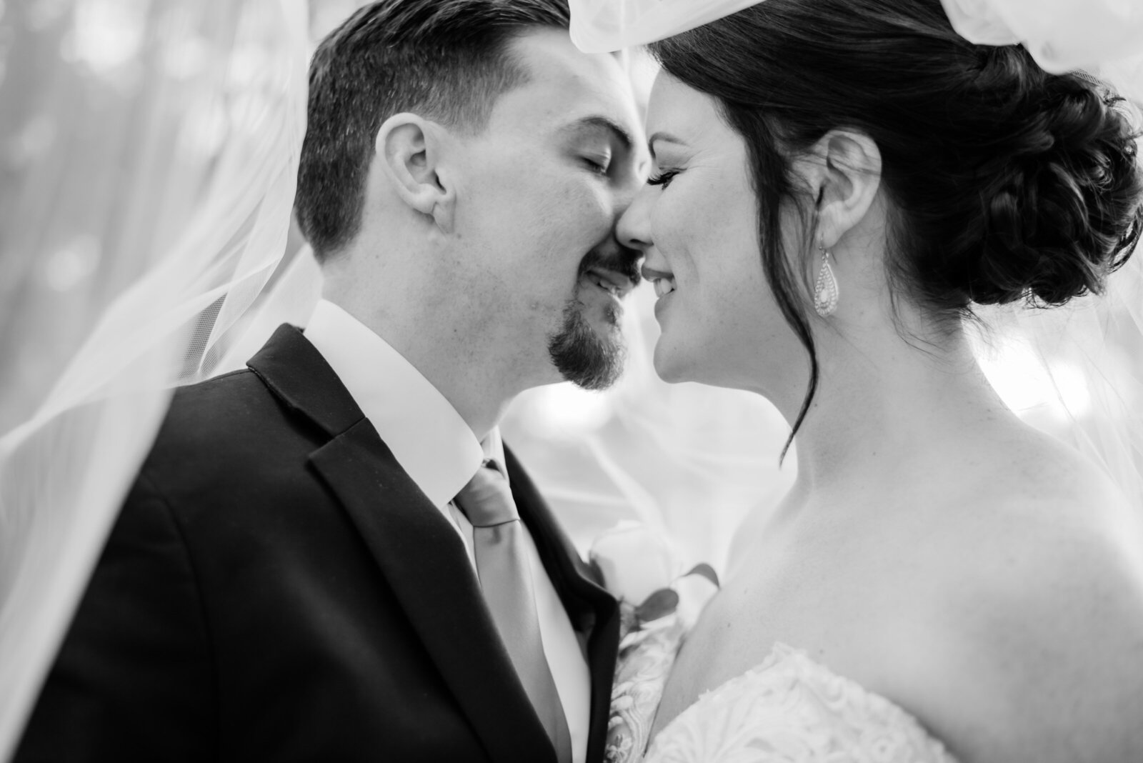 Chandler Oaks Wedding photos by Chabeli Woolsey Black Tie and Co-42