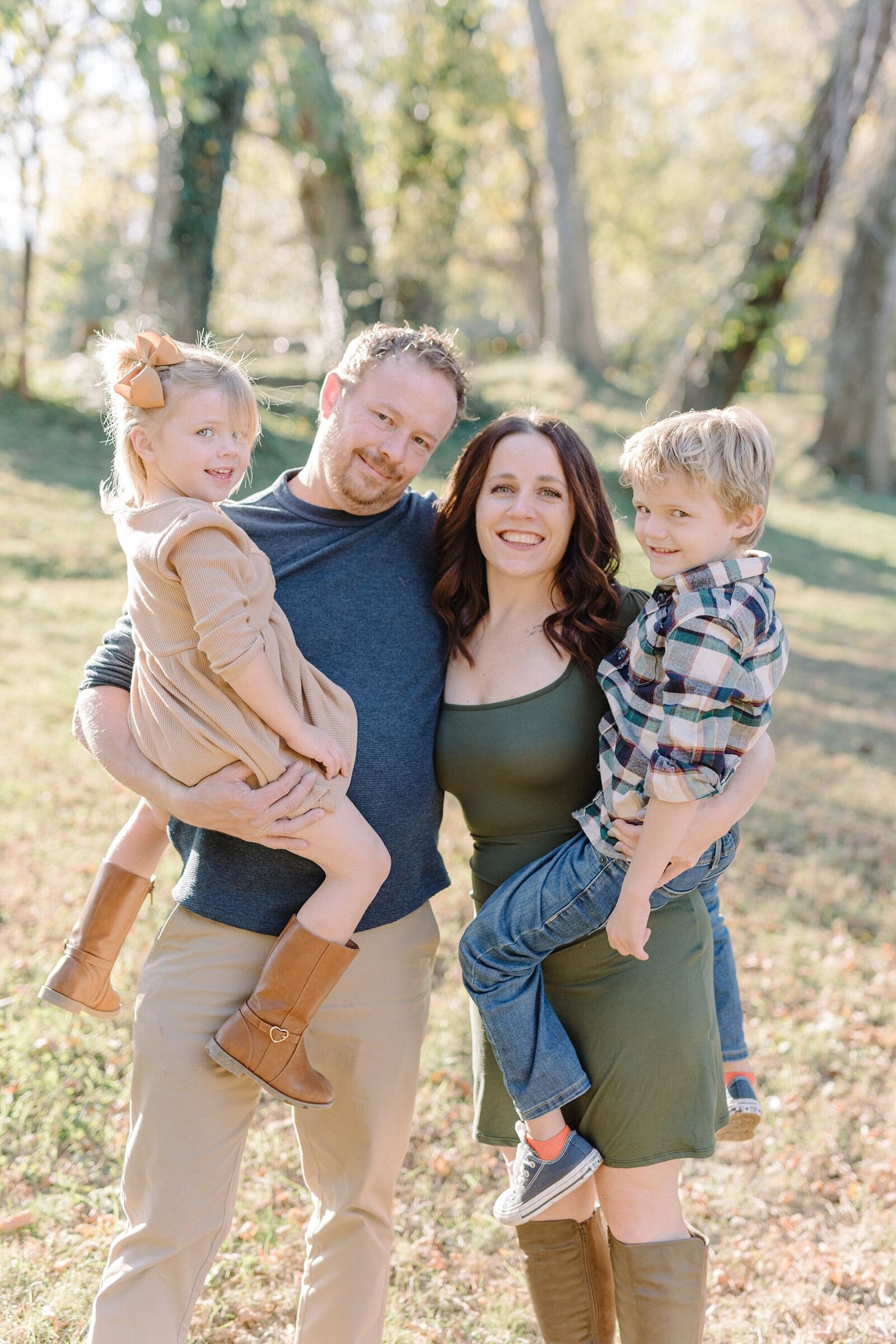 fredericksburg-va-family-photographer-old-mill-park_0001