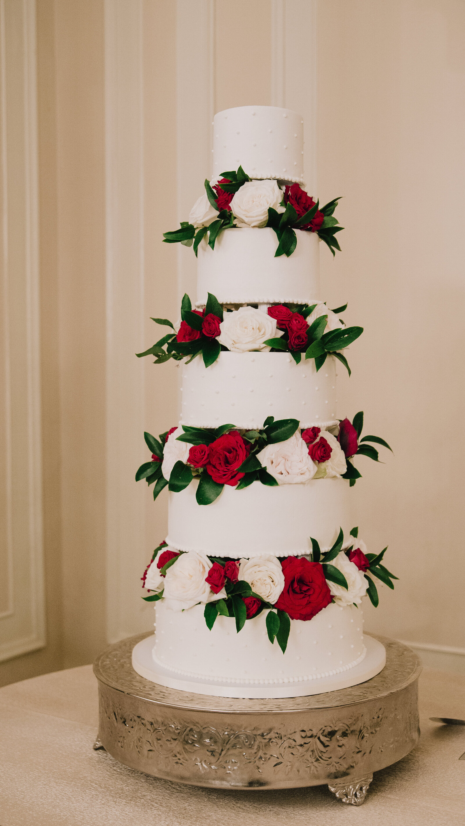 Elegant-Wedding-Cake-Ashley-Cakes-28