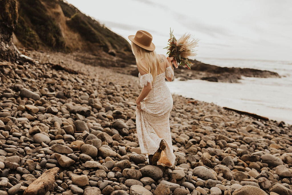 SydneeMariePhotography--OregonCoastElopement-9