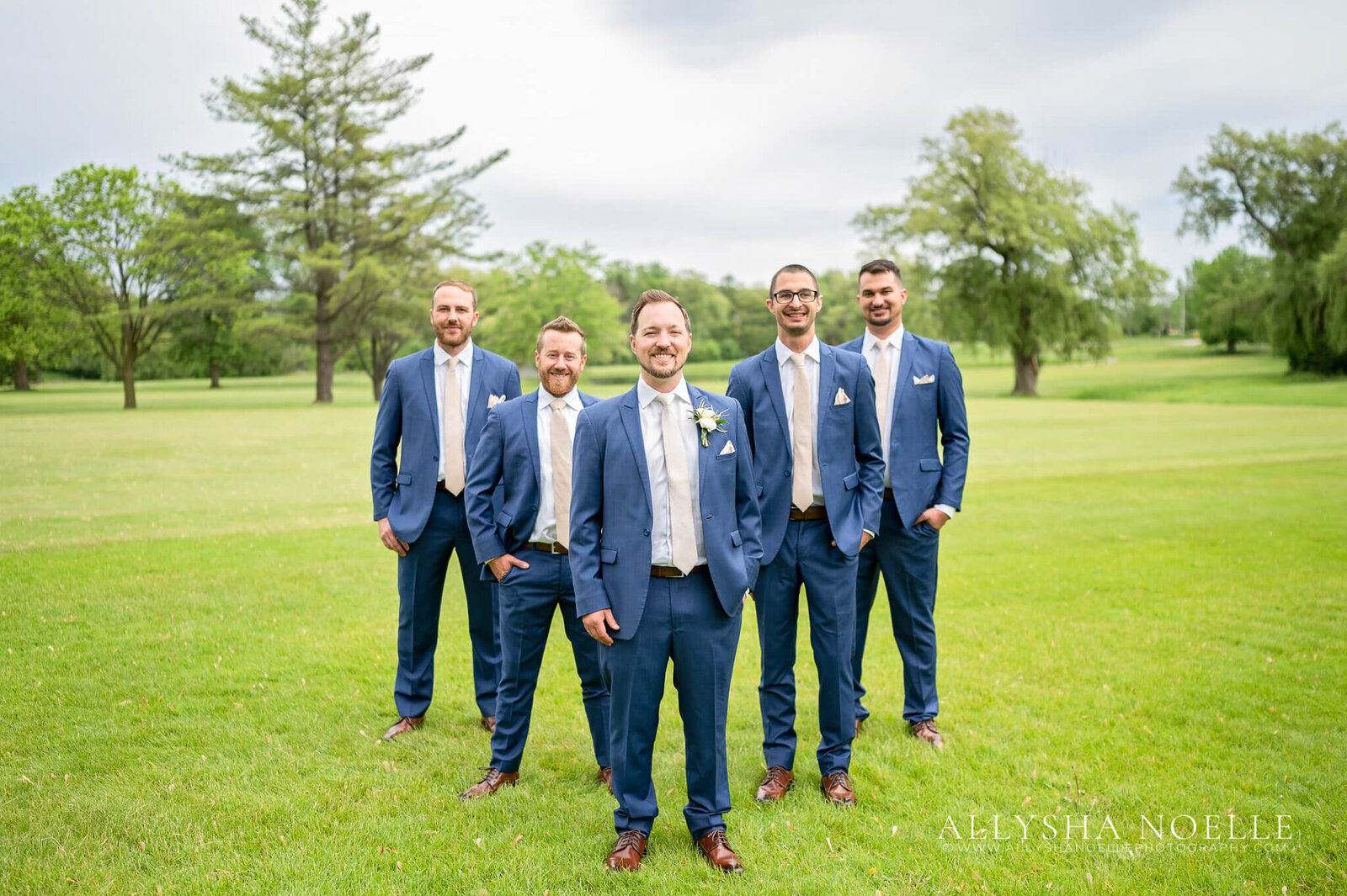 Wedding-at-River-Club-of-Mequon-259
