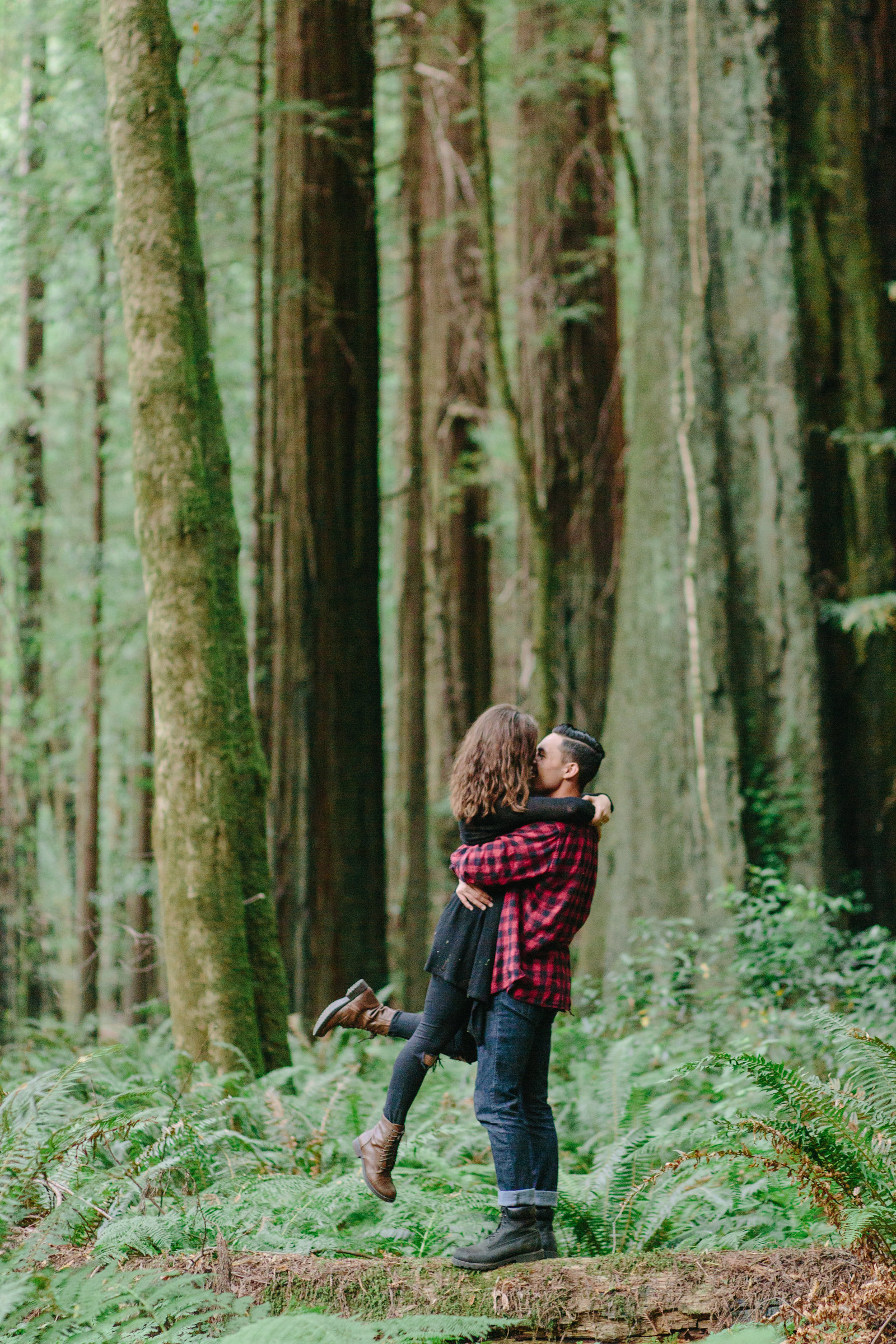 Redwood National Park Avenue of the Giants Engagement Session -7504