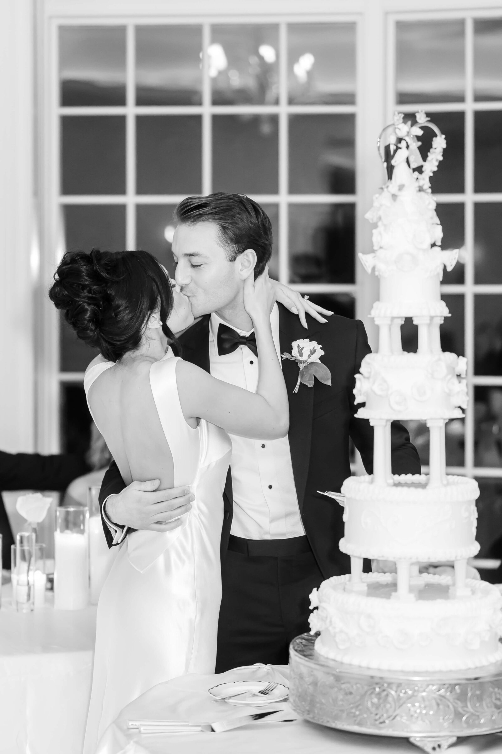 Alyssa and Nick Bellerieve Country club wedding-Erika Rene Photography-39