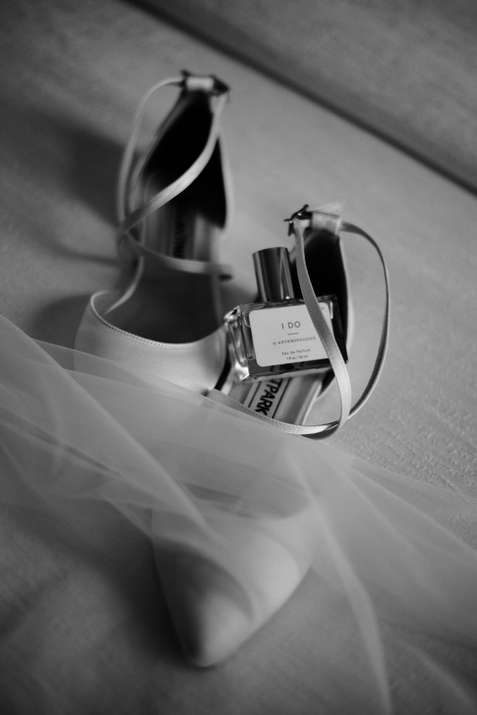 Embassy Suites St Augustine Beach wedding Wedding photos by Chabeli Woolsey Black Tie and Co-77