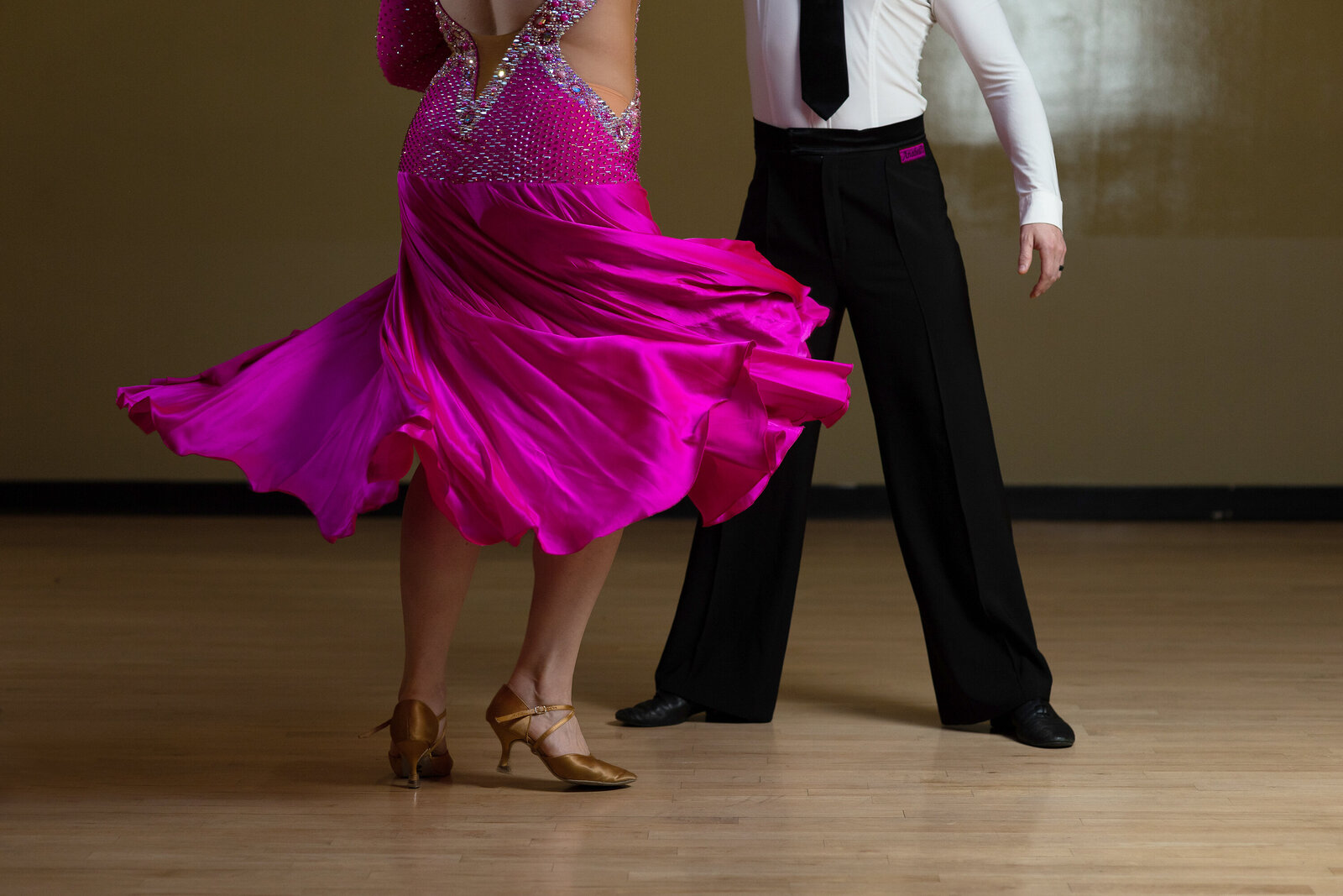 couple ballroom dancing at Dancers Studio