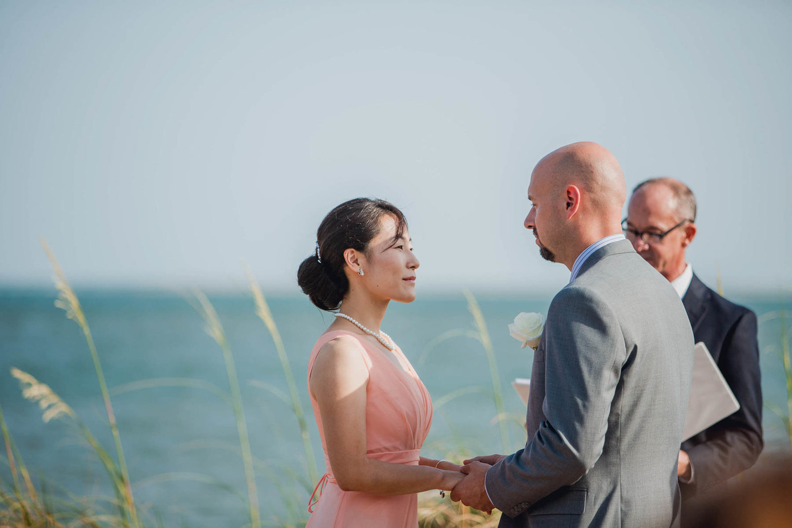 Bride and groom exchange vows, Seabrook Island Club, Charleston, South Carolina
