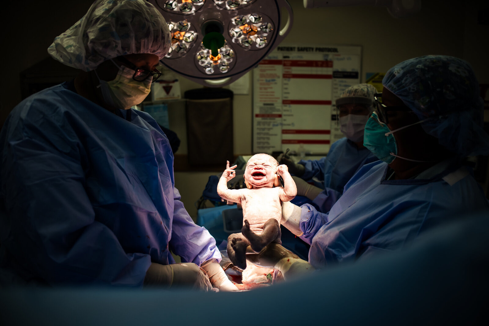 Modesto-Birth-Photography-Doctor's-Medical-Center-Rachel-Gray-Birth-Photos35