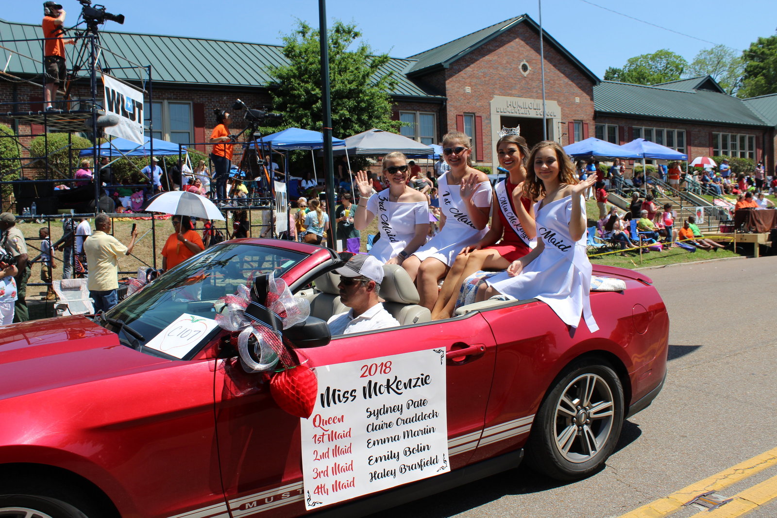 West Tennessee Strawberry Festival - Humboldt TN - Girls Parade11