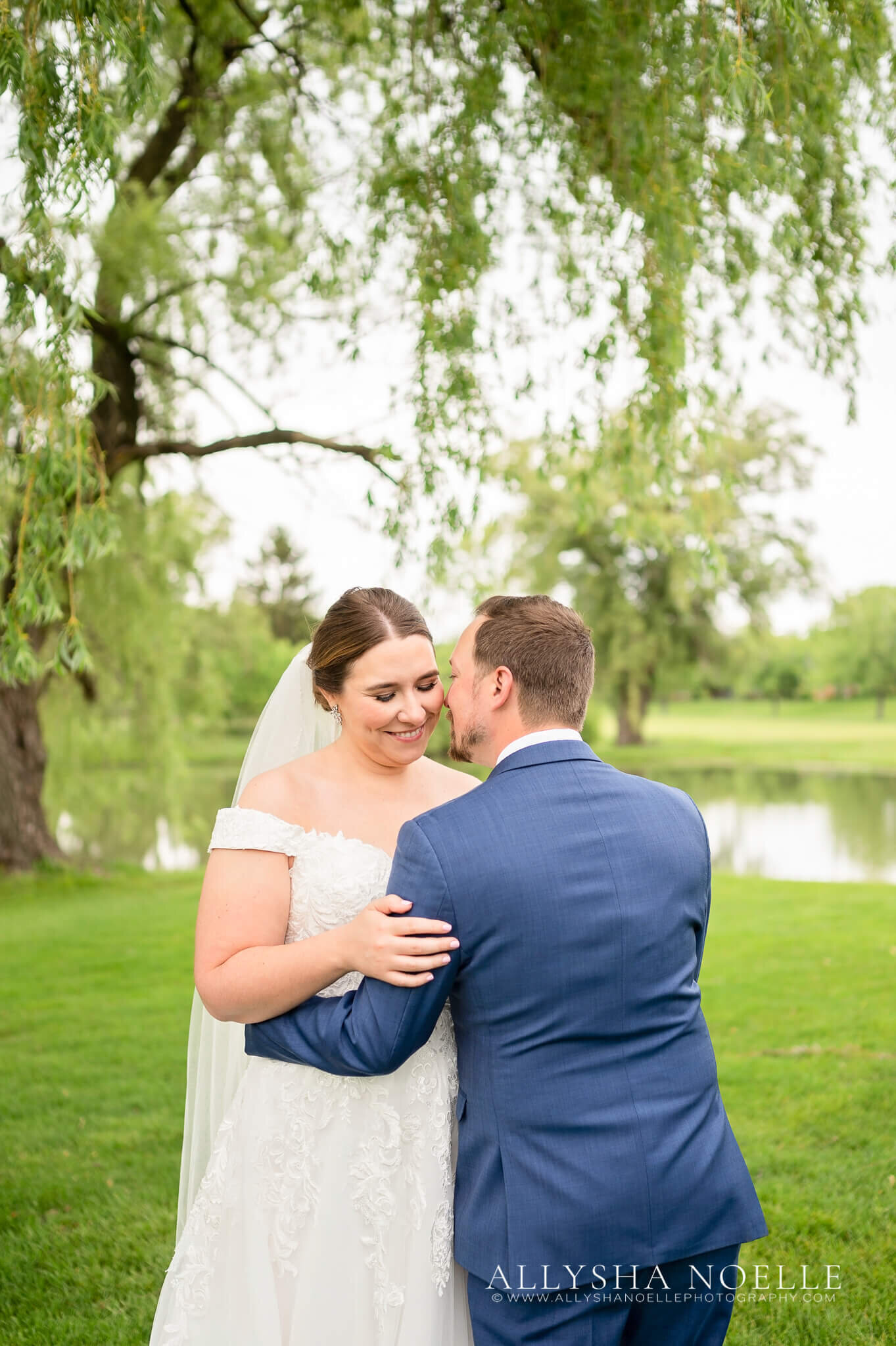 Wedding-at-River-Club-of-Mequon-414